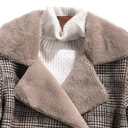 L'Opulence Plaid Coat by Isabelle Fontaine